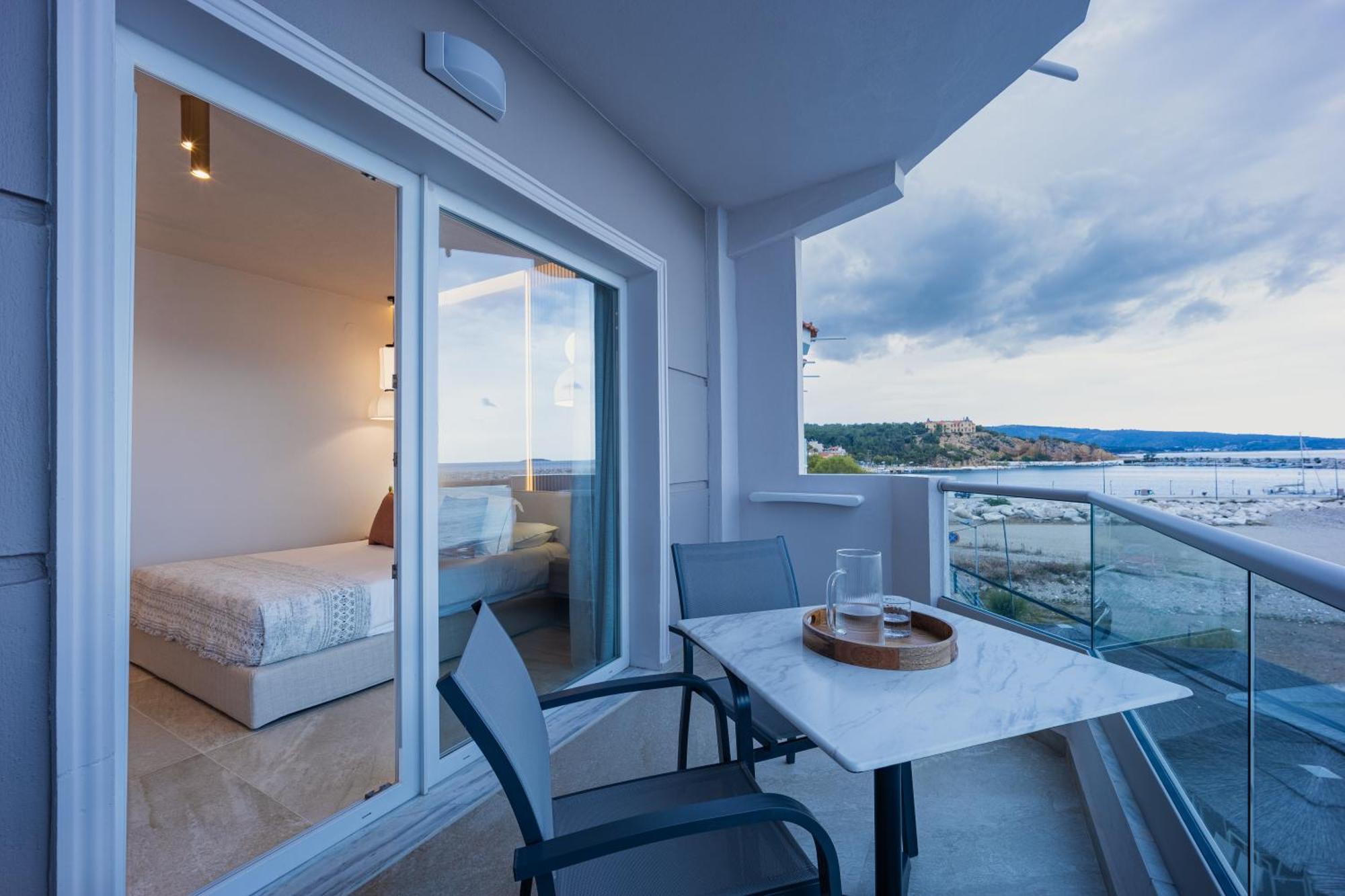 Anna Beach Suites Limenaria  Extérieur photo