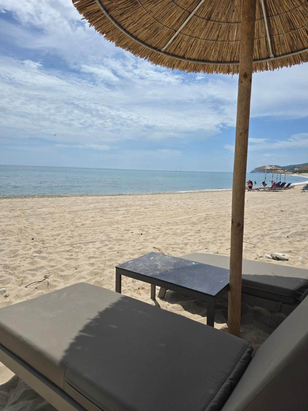 Anna Beach Suites Limenaria  Extérieur photo