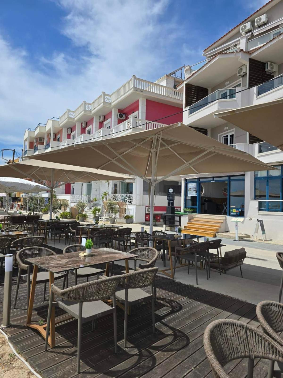 Anna Beach Suites Limenaria  Extérieur photo